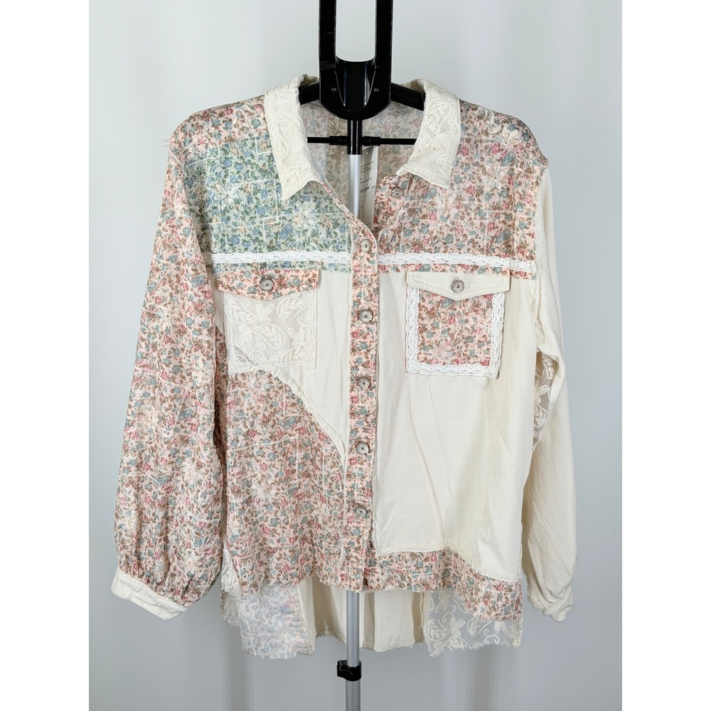 POL Clothing Floral Patchwork Lace Button Down Shirt Cream Pink Large